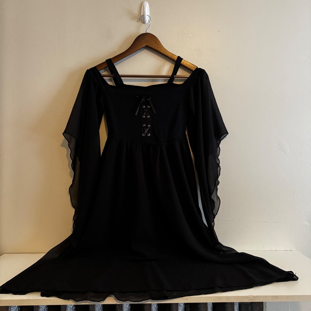 Girls 10y Black Gothic Cold Shoulder Lace Up Bell Sleeve Midi Dress Halloween